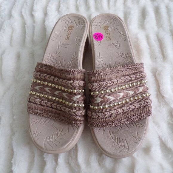 Bzees platform sandals 8.5 - Picture 3 of 7